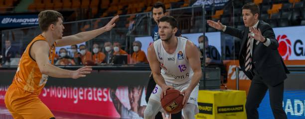 更进一步巩 更进一步巩